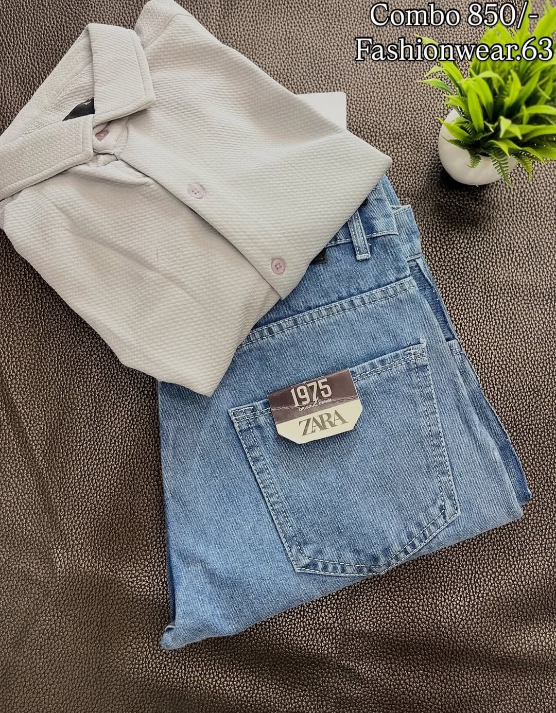 Baggy Jeans & Shoulder Shirt Combo